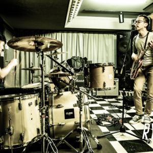 バンドの練習風景の写真