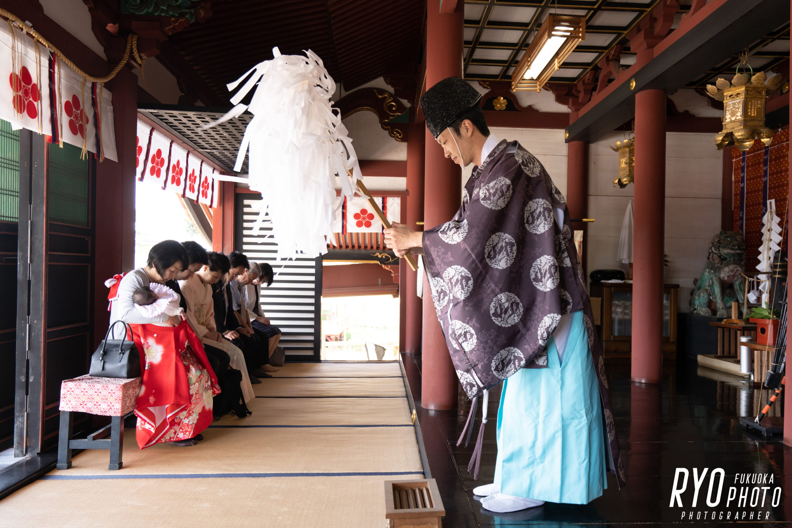 福岡の出張撮影サービス「RYO PHOTO（リョウフォト）」の出張カメラマン山口が福岡で出張撮影したお宮参りの写真