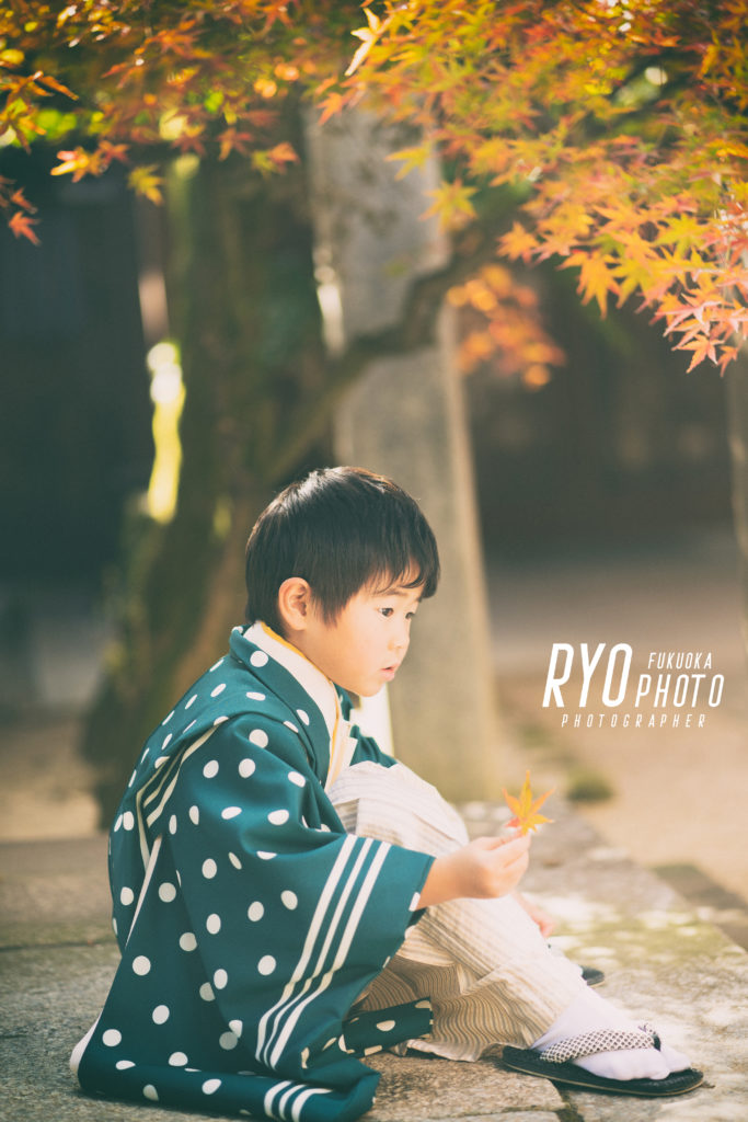 福岡の出張撮影サービス「RYO PHOTO（リョウフォト）」の出張カメラマン山口が福岡で出張撮影した七五三の男の子の写真