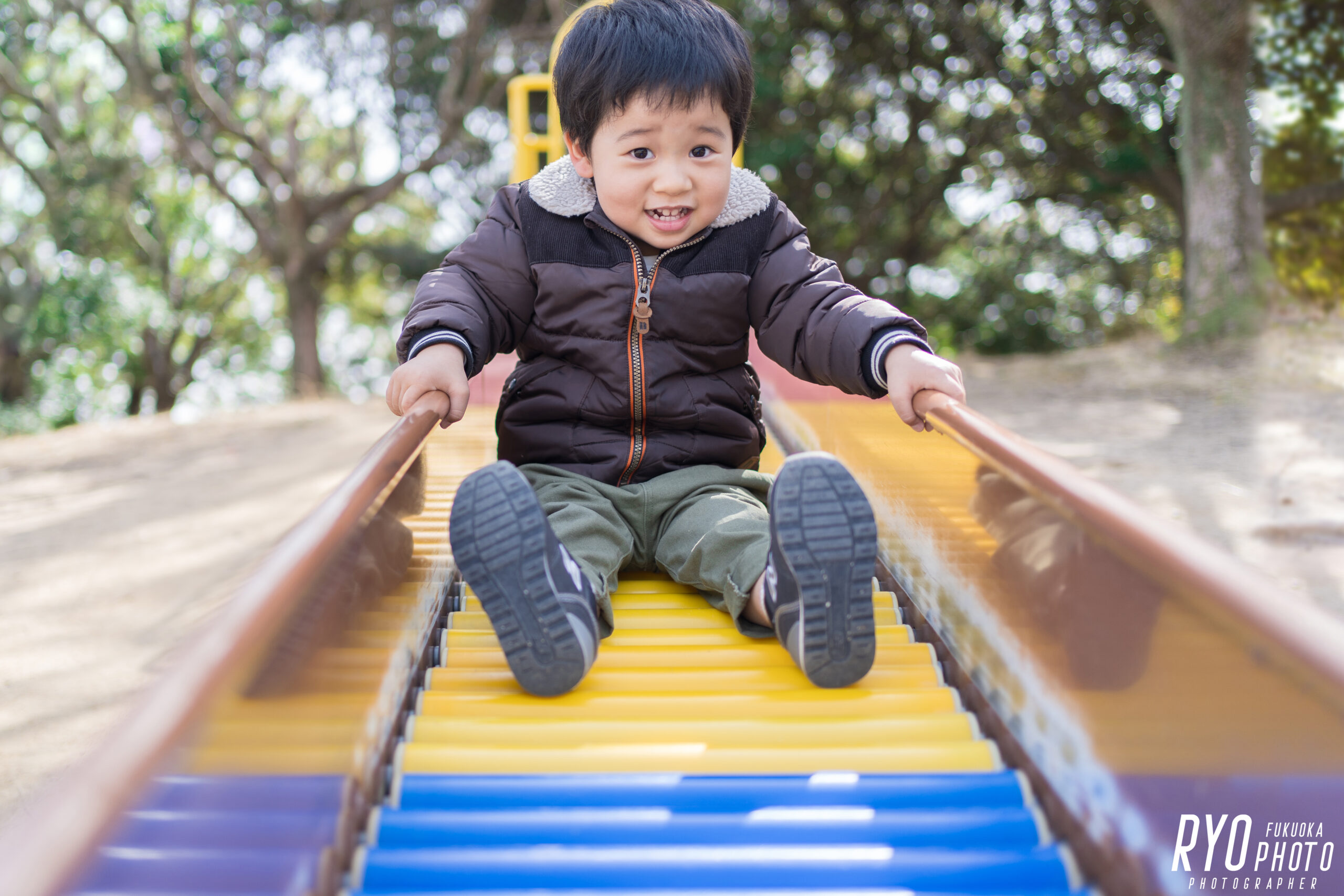 大牟田氏諏訪公園で撮影した子供の写真